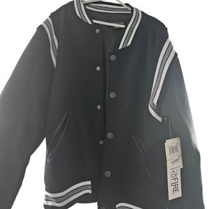 BRAND NEW Boys Black Jacket. Medium